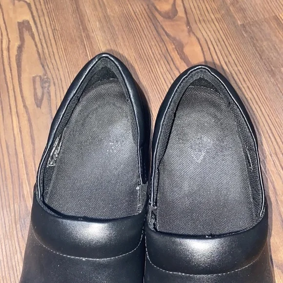 Dr.Scholl's slip resistant clogs SIZE 10 - Picture 4 of 8